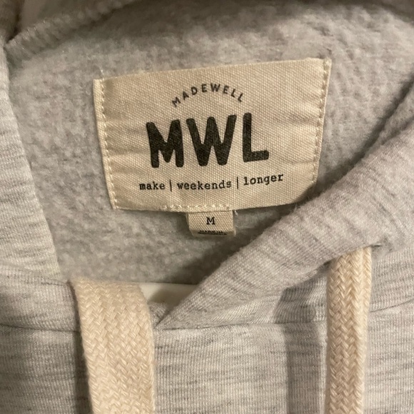 (4 for $15) Women’s Madewell Hoodie. Super soft. Good condition. Size medium - Picture 2 of 3